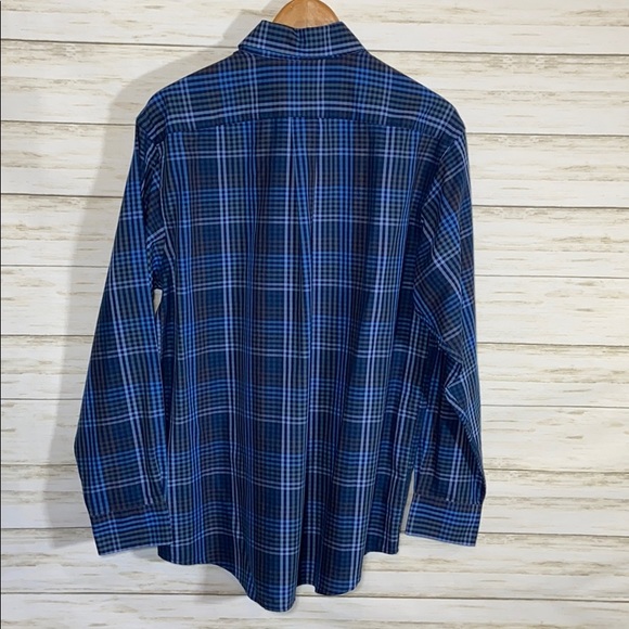 Roundtree & Yorke travel smart button down medium - Picture 6 of 6